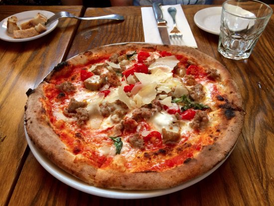 Margherita pizza